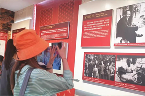 ������������˫������������������µ�ʷ���ܸ����黳 �������Ρ�(�й���)�����ٷ���վ-YY SPORTS��ί����ɽ˫�������չ���⵳���˶�