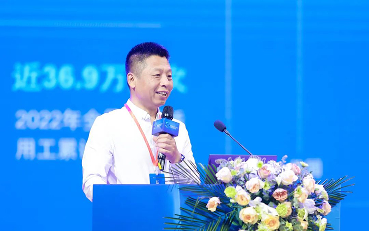 ���Ρ�(�й���)�����ٷ���վ-YY SPORTS������Դ��˾���³������ԡ���ʱ�����˲���̬�����衱Ϊ�������ּ�ݽ�