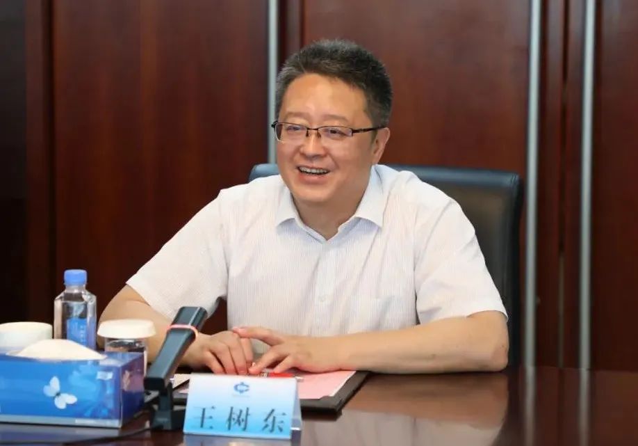 69AC8AC0DBB00A4AA1B34F3F804_8B87F7EB_C8A2.jpg?e= 首页 - 菲律宾亚星国际官方网站